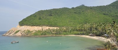 Bãi Mến- một thắng cảnh trên quần đảo Nam Du (Kiên Giang)