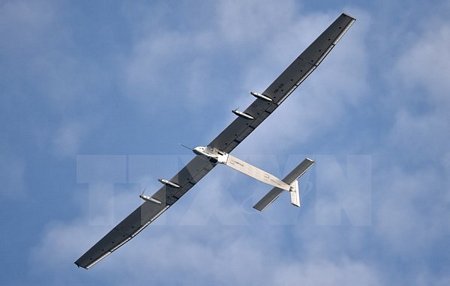 http://img.vietnamplus.vn/t660/Uploaded/pcfo/2016_05_02/ttxvn_Solar_Impulse_2.jpgMáy bay năng lượng Mặt Trời Solar Impulse 2. (Nguồn: AFP/TTXVN)