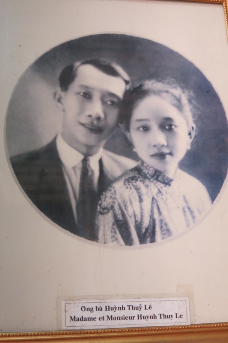 Vợ chồng ông Huỳnh Thủy Lê và bà Nguyễn Thị Mỹ