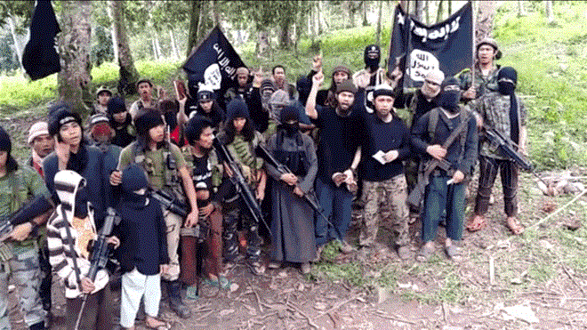 Thành viên nhóm phiến quân Hồi giáo Abu Sayyaf. (Nguồn: BBC)