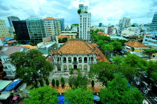 Căn biệt thự cổ nằm giữa lòng Sài Gòn