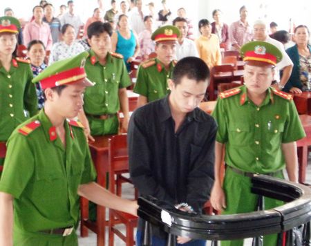  Bị cáo Huỳnh Văn Vũ Linh