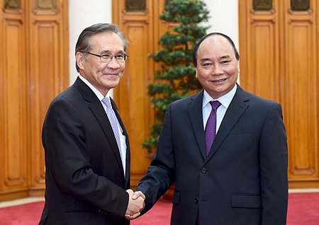 Thủ tướng Nguyễn Xuân Phúc tiếp Bộ trưởng Ngoại giao Thái Lan Don Pramudwinai. Ảnh VGP