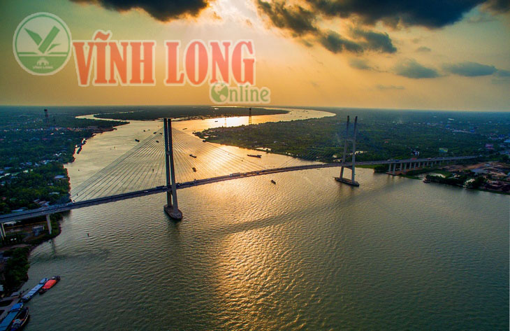 Cầu Mỹ Thuận trên sông Tiền