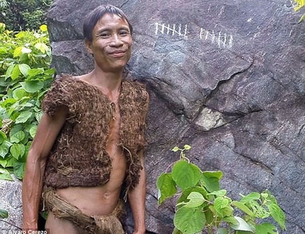 Tarzan Việt Nam Hồ Văn Lang. (Ảnh: Alvaro Cerezo)