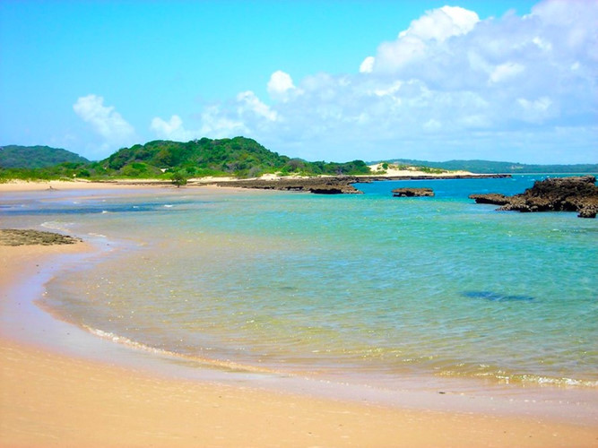 Hòn đảo thiên đường Mozambique ở châu Phi là nơi có những bãi biển tuyệt đẹp cùng khí hậu ôn hòa. Đây thực sự là điểm đến lý tưởng cho các cặp vợ chồng mới cưới.