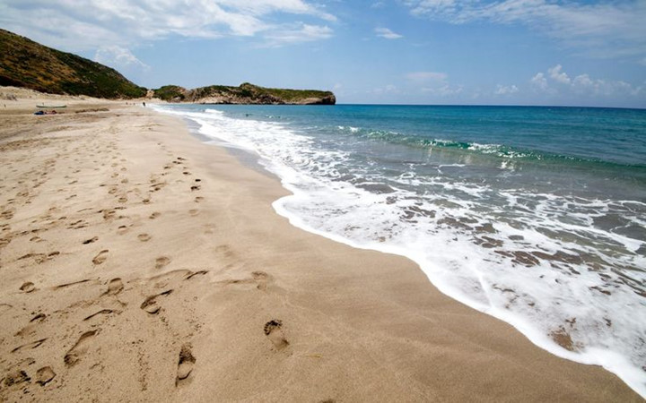 Bãi biển Patara mang vẻ đẹp hoang sơ, là bờ biển lâu đời nhất ở Địa Trung Hải. ảnh: pinterest