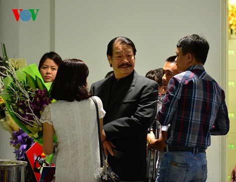 Nguyên vụ trưởng vụ thành tích cao của Tổng cục Thể dục thể thao - ông  Nguyễn Hồng Minh cũng có mặt để chào đón Hoàng Xuân Vinh trở về.