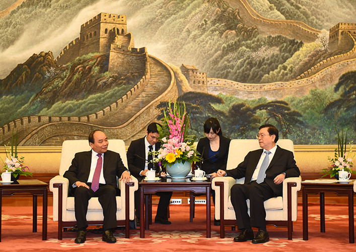 Chiều 12/9, Thủ tướng đã có cuộc hội kiến với Ủy viên trưởng Ủy ban Thường vụ Đại hội đại biểu nhân dân toàn quốc Trung Quốc Trương Đức Giang (ảnh) và hội kiến với Chủ tịch Hội nghị Hiệp thương chính trị nhân dân toàn quốc Trung Quốc Du Chính Thanh.
