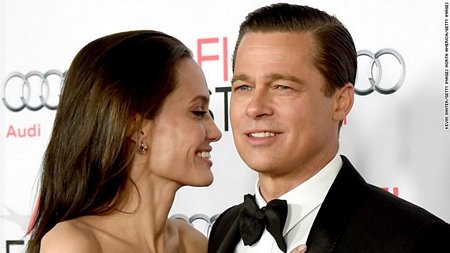 Brad Pitt và AngelinaJolie từng là cặp đôi vàng của Hollywood (Nguồn: CNN)