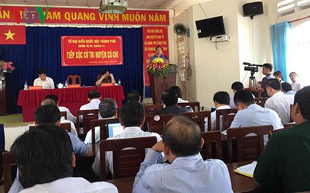  Bí thư Thành ủy Thành phố Hồ Chí Minh Đinh La Thăng tiếp xúc cử tri huyện Củ Chi