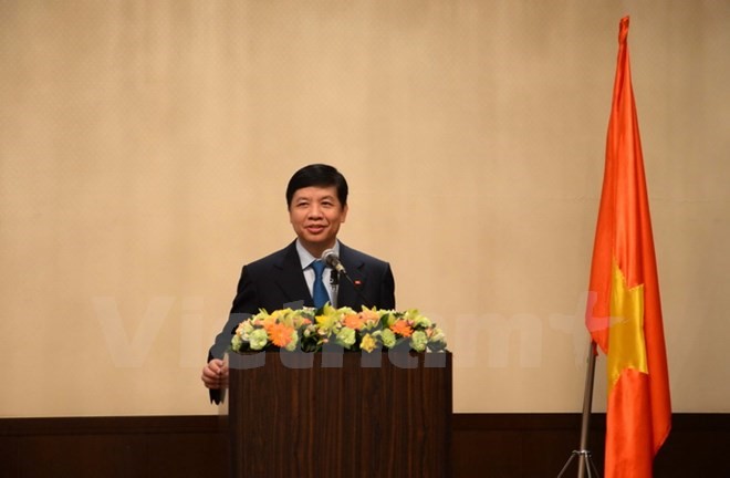 Đại sứ Việt Nam tại Nhật Bản Nguyễn Quốc Cường phát biểu tại Chương trình Việt Nam tươi đẹp. (Ảnh: Thành Hữu/Vietnam+) 