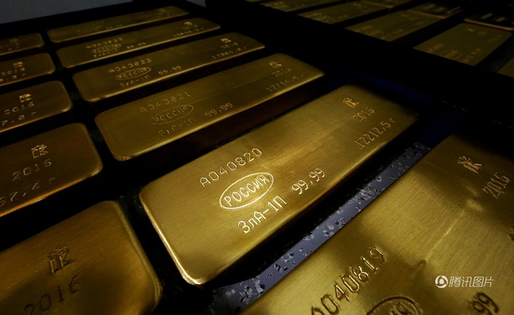 Những thỏi vàng thành phẩm. Nga là quốc gia dự trữ vàng đứng thứ sáu trên thế giới. (Nguồn: QQ)