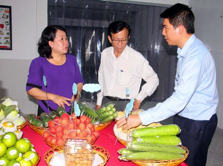 Nhiều loại nông sản của Vĩnh Long được Công ty TNHH 1TV Khoa học Nông nghiệp Việt- Mekong hợp đồng tiêu thụ.