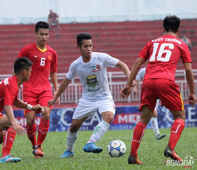 Đánh bại U21 Việt Nam, U21 HAGL có được vị trí thứ ba chung cuộc giải U21 Quốc tế. Ảnh: Đình Viên.