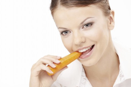 Cà rốt cũng là một loại thực phẩm giúp trẻ lâu.