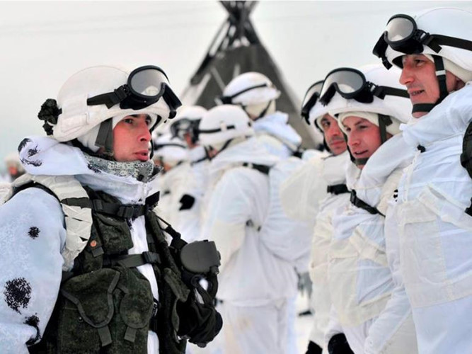 Giữa tháng 1/2017, Lữ đoàn súng trường cơ giới 80 thuộc Hạm đội phương Bắc của Nga tổ chức diễn tập tại một trang trại nuôi tuần lộc ở khu định cư Levozero ở vùng Murmansk.