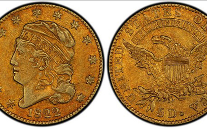 Đồng tiền Half Eagle được phát hành năm 1822 với mệnh giá 5 USD bởi Mint (Cục đúc tiền kim loại Hoa Kỳ). Có khoảng 17.796 đồng tiền vàng này được sản xuất vào thời kỳ đó, nhưng chỉ có ba đồng xu tồn tại đến ngày nay. Mỗi đồng xu này được bán với giá 700.000 USD