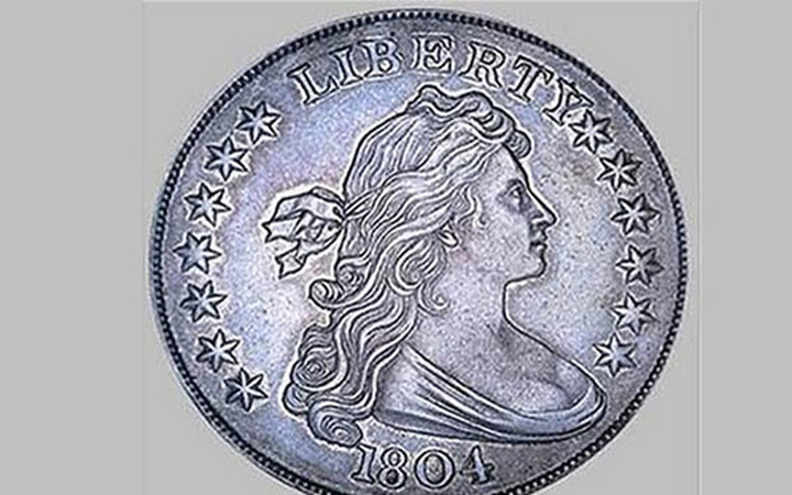 Silver dollar được phát hành năm 1804. Với bức tượng bán thân của nữ thần tự do Liberty. Chỉ còn có 15 đồng xu tồn tại tính đến nay. Một trong số đó được bán với giá 4,1 triệu USD vào năm 1999