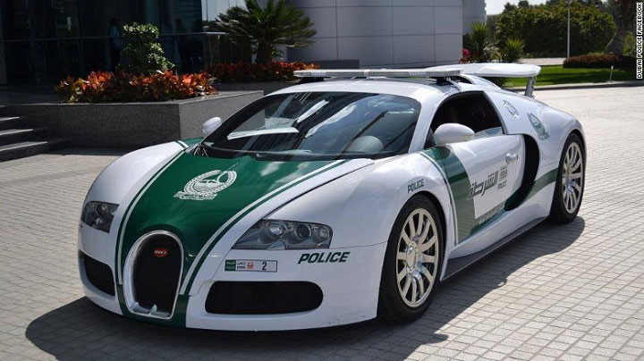 Chiếc xe Bugatti Veyron của Dubai vừa được công nhận là xe cảnh sát nhanh nhất thế giới.