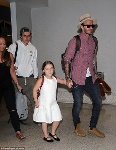 Con gái cưng của David Beckham 'sành điệu' với thời trang hàng hiệu