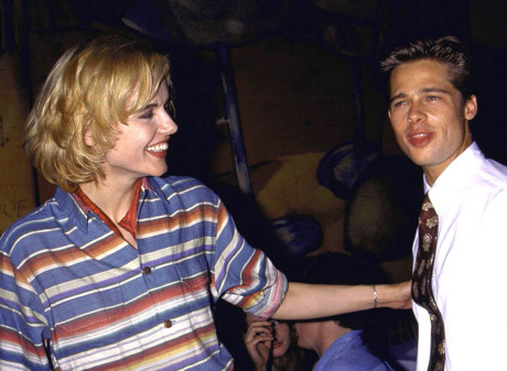 Geena Davis bị đồn hẹn hò với Brad Pitt khi cả hai đóng chung với nhau trong bộ phim 