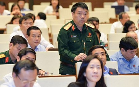  ĐBQH - Thiếu tướng Sùng Thìn Cò, Phó Tư lệnh Quân khu 2 (Hà Giang).