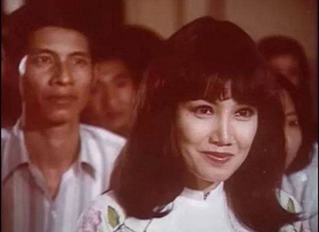 Thanh Lan được đánh giá cao về mặt diễn xuất cũng như nhận được nhiều sự yêu mến từ khán giả, nên cô đã được mời tiếp tục đảm nhận vai diễn Thùy Dung cho các tập còn lại của phim “Ván bài lật ngửa” trong các năm 1985, 1986 và 1987