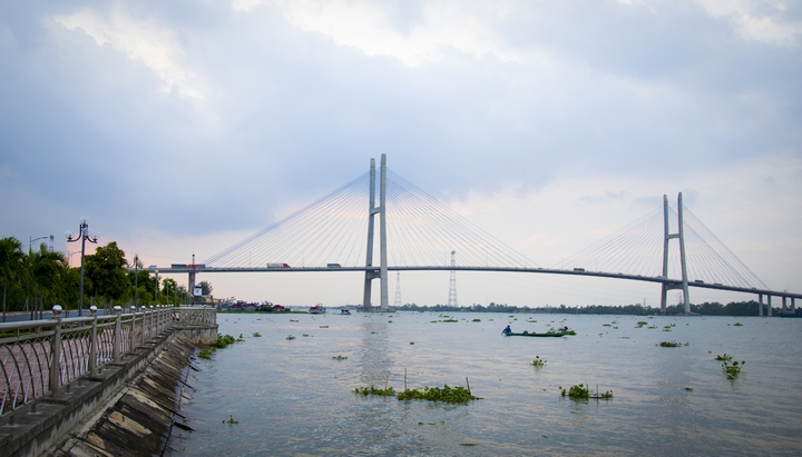 Cầu Mỹ Thuận- cửa ngõ đầy tự hào chào đón du khách đến với Vĩnh Long.