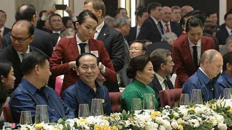 Chủ tịch nước Trần Đại Quang ngồi cạnh Chủ tịch Trung Quốc Tập Cận Bình và gần Tổng thống Nga Vladimir Putin.