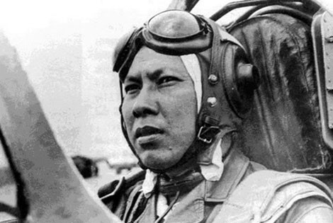 Phi công Lâm Văn Lích năm 1966.