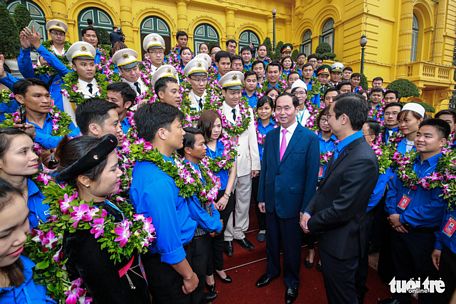 Chủ tịch nước Trần Đại Quang gặp mặt, chúc mừng 87 gương cán bộ Đoàn sáng 26/3 ẢNH: NAM TRẦN