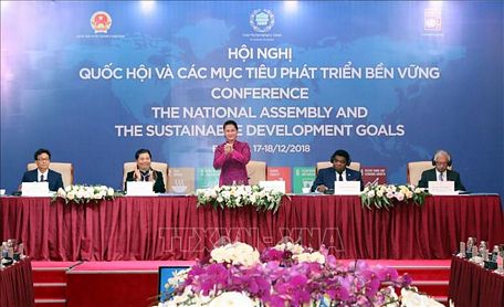 Chủ tịch Quốc hội Nguyễn Thị Kim Ngân dự và phát biểu tại Hội nghị Quốc hội và các mục tiêu phát triển bền vững diễn ra tại thành phố Đà Nẵng. Ảnh: Trọng Đức/TTXVN