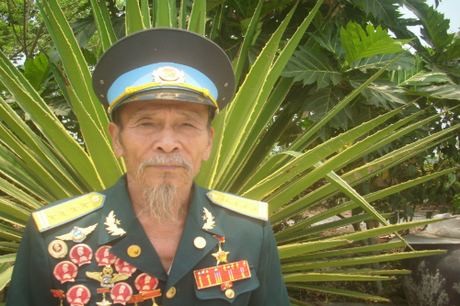 Anh hùng Lực lượng vũ trang nhân dân, Đại tá Nguyễn Văn Bảy.