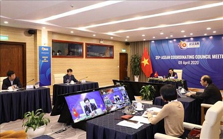 Quang cảnh Hội nghị trực tuyến Hội đồng điều phối ASEAN lần thứ 25 tại điểm cầu Hà Nội, Việt Nam ngày 9/4/2020. Ảnh minh họa: Văn Điệp/TTXVN
