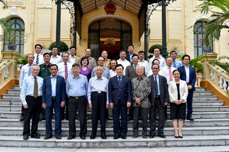 Phó Thủ tướng, Bộ trưởng Ngoại giao Phạm Bình Minh và các đồng chí nguyên Lãnh đạo Đảng, Chính phủ và Bộ Ngoại giao qua các thời kỳ
