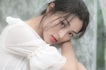 Lan Thy, nữ diễn viên xinh đẹp vào vai Diễm trong phim về Trịnh Công Sơn
