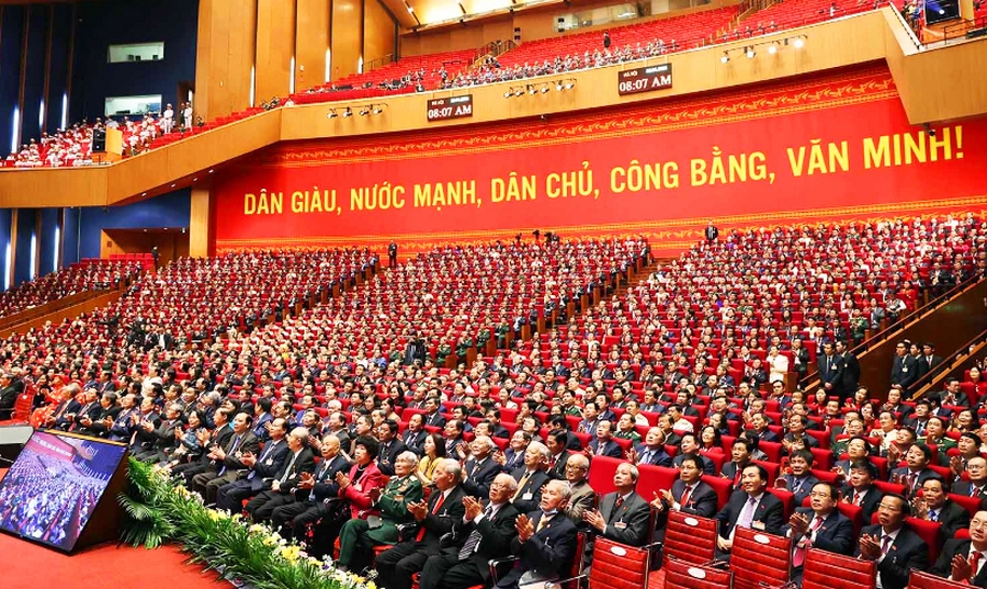 Trong không khí mùa Xuân, Đại hội đại biểu toàn quốc lần thứ XIII của Đảng Cộng sản Việt Nam khai mạc trọng thể tại Thủ đô Hà Nội vào sáng 26/1/2021.
