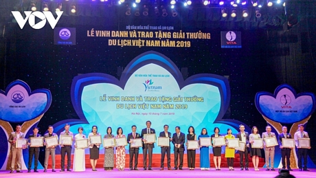 Hàng năm, các doanh nghiệp du lịch uy tín sẽ được vinh danh tại các chương trình do Bộ Văn hóa, Thể thao và Du lịch, Hiệp hội Du lịch Việt Nam tổ chức.