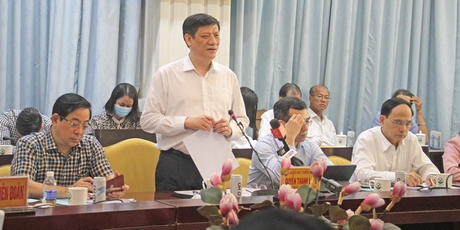 Bộ trưởng Y tế Nguyễn Thanh Long khẳng định Bộ Y tế và tỉnh cùng quyết tâm đưa BVĐK tỉnh Vĩnh Long thành bệnh viện tuyến cuối vào cuối năm 2024 .