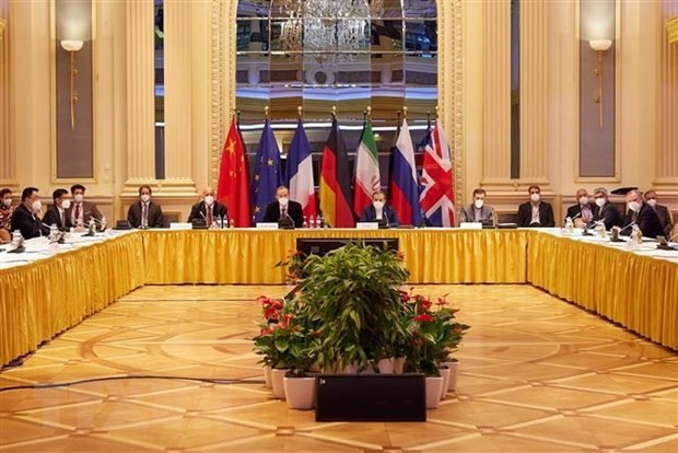 Toàn cảnh cuộc họp giữa đại diện Iran và các cường quốc về khôi phục đàm phán hạt nhân Kế hoạch Hành động Chung Toàn diện (JCPOA) tại Vienna, Áo ngày 27/4. (Ảnh: THX/TTXVN)