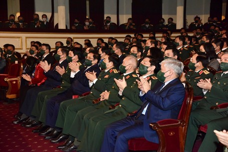 Thủ tướng Chính phủ Phạm Minh Chính cùng các đại biểu dự Chương trình  