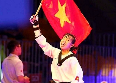 VĐV Trương Thị Kim Tuyền là niềm tự hào của thể thao Việt Nam, là người con đất Vĩnh làm rạng danh quê nhà.