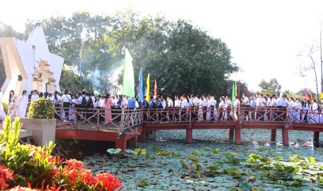Hồ Vũng Linh trong lễ kỷ niệm Nam Kỳ khởi nghĩa.