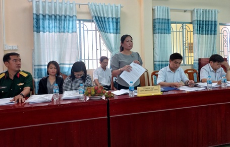 Đoàn khảo sát, đánh giá kết quả xây NTM nâng cao tại xã Hòa Ninh.