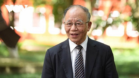 Giáo sư Hoàng Chí Bảo, nguyên Ủy viên Hội đồng lý luận Trung ương, Chuyên gia cao cấp Học viện chính trị quốc gia Hồ Chí Minh.