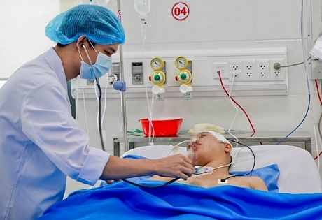 Một bệnh nhân trẻ bị đột quỵ được can thiệp, điều trị tại Bệnh viện Đa khoa Quốc tế S.I.S Cần Thơ.