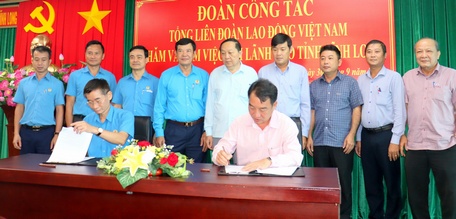 Ký kết quy chế phối hợp giữa Tổng LĐLĐ Việt Nam và UBND tỉnh