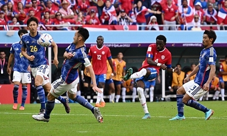 Hậu vệ Fuller ghi bàn thắng duy nhất trận đấu, giúp Costa Rica thắng Nhật Bản 1-0.Ảnh: REUTERS