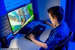Trẻ chơi trò chơi điện tử hoặc xem video  trên điện thoại nhiều dễ mắc chứng OCD